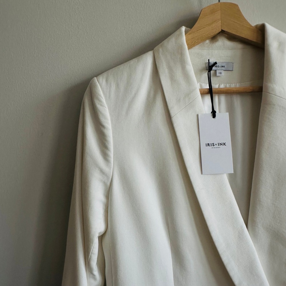NWT IRIS & INK Giselle Double-Breasted Off White Organic Cotton Blazer – 12 - Picture 8 of 11